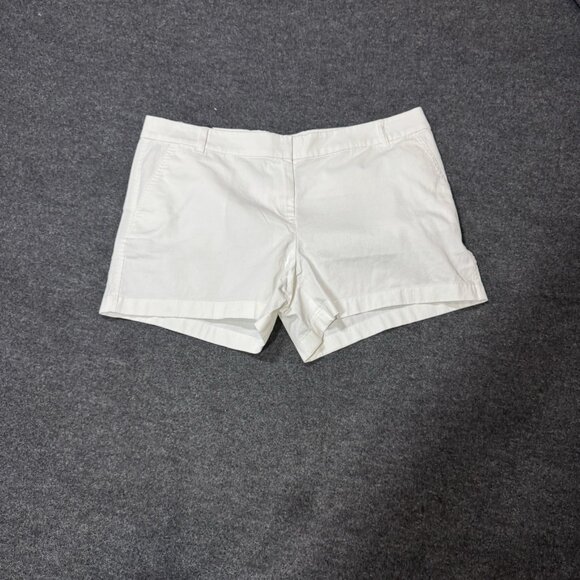 J Crew Women's Shorts 3.5 Inches Inseam classic Chino Size16 In Color White - Picture 2 of 7